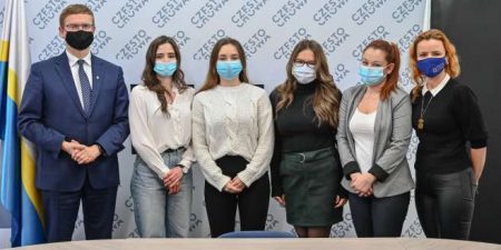 Zwiększa się kadra lekarska w mieście